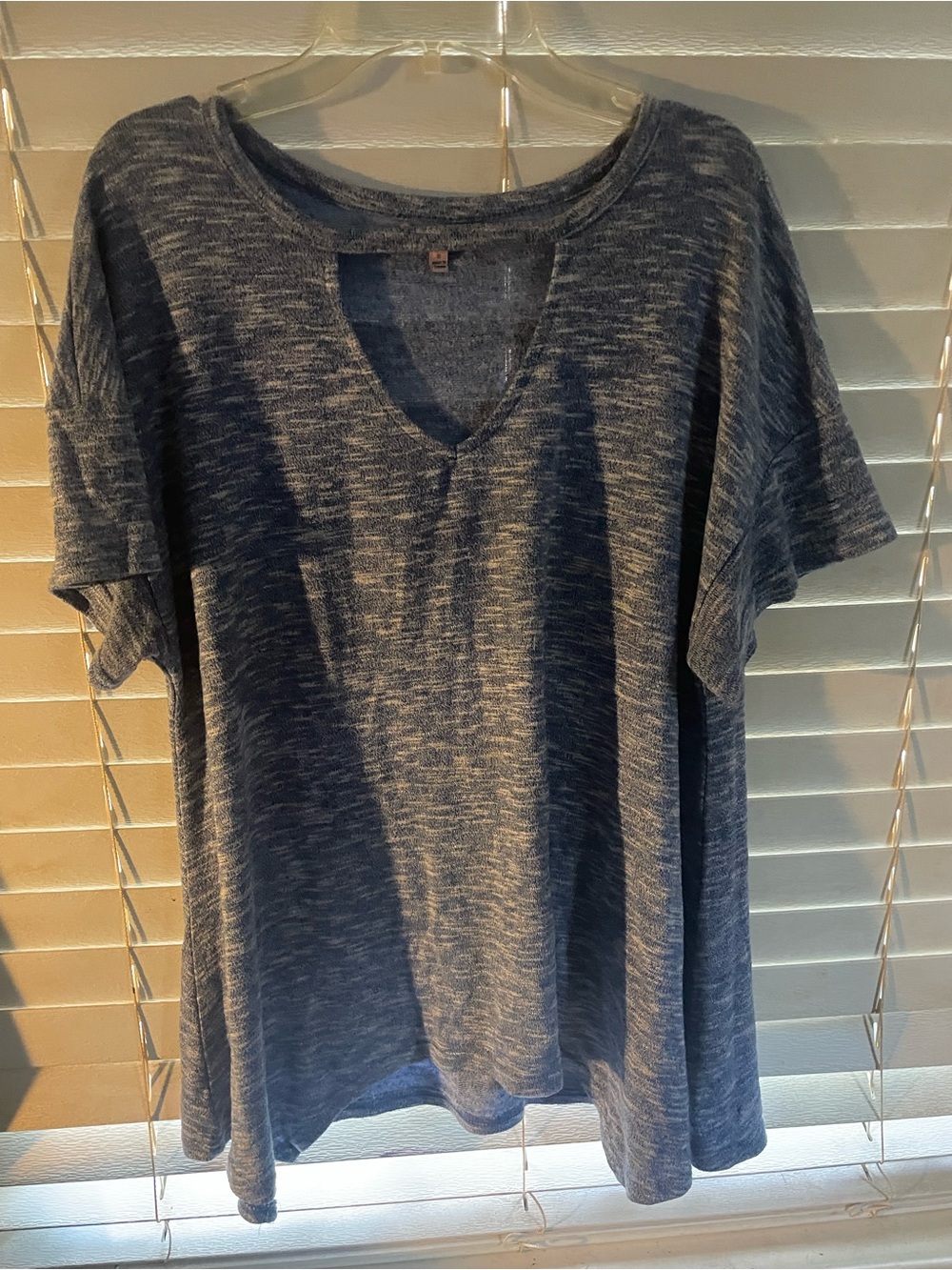 Juicy Couture Heathered Navy V-Neck Short Sleeve Tee